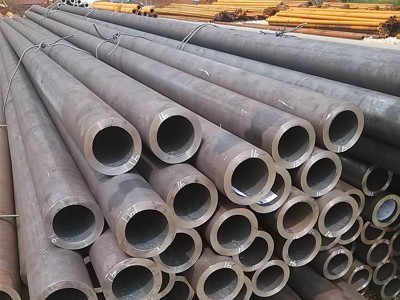 優(yōu)質(zhì)現(xiàn)貨57*12無縫鋼管 70*18無縫鋼管57*8無縫管可切割