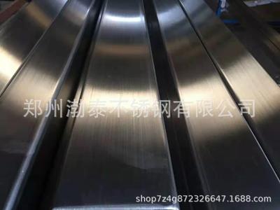 廠家直銷SUS304不銹鋼拉絲方管庫(kù)存量大規(guī)格全外觀好看耐腐蝕