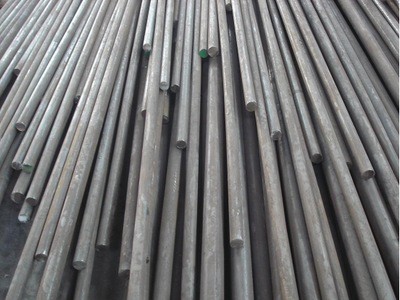 出售圓鋼現(xiàn)貨規(guī)格10mm-200mm材質45# 40CR Q235