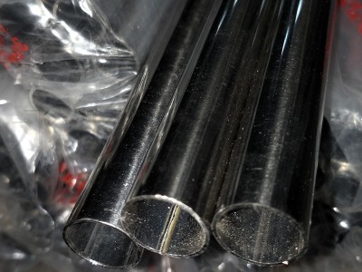 不銹鐵鐵管的價(jià)格 430不銹鐵焊接鋼管27.5*0.7mm