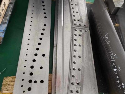供應(yīng)s136h熔噴布模具鋼1.8米現(xiàn)貨