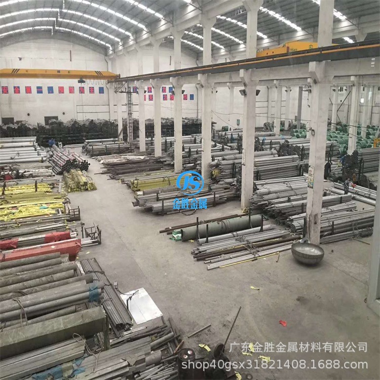 不銹鋼無(wú)縫管倉(cāng)庫(kù)