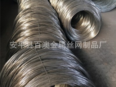 供應(yīng)Q195 Q235衣架冷拔絲 硬鐵絲 風(fēng)罩用低碳鋼絲 焊接籠子用鐵絲