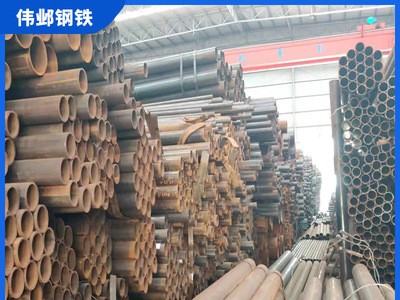 批發(fā)Q235B直縫焊管鐵管建筑工地架子管直縫鋼管厚壁焊管規(guī)格齊全