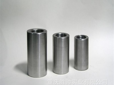 鋼筋連接套筒三級(jí)鋼四級(jí)鋼 勝帥實(shí)業(yè)套筒現(xiàn)貨