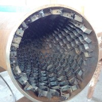 廠家供應(yīng)彎頭管件化硅耐磨管三通陶瓷復(fù)合軸套內(nèi)襯用化硅耐磨管
